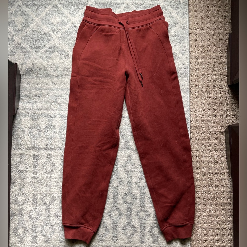 Lululemon scuba joggers (NWOT)